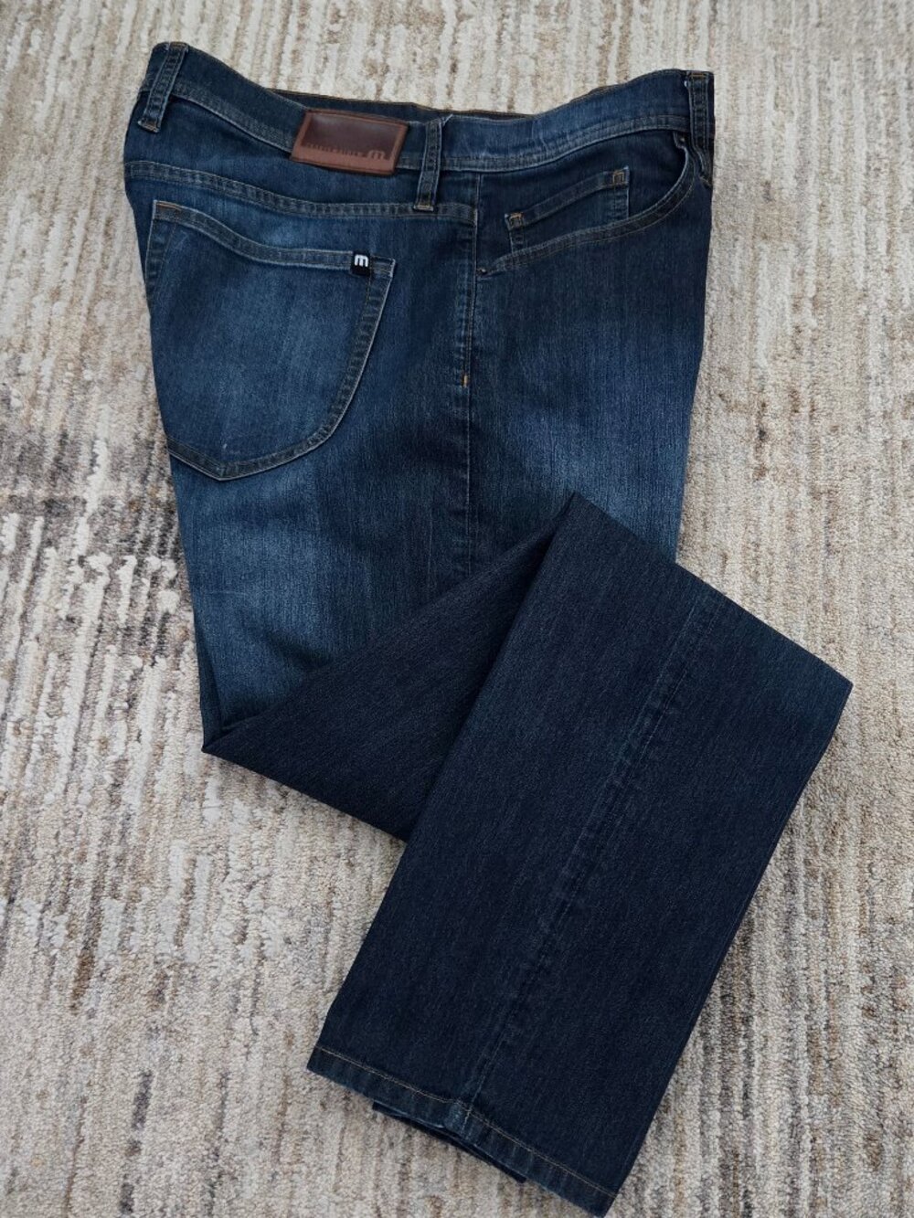 Travis Mathew Cloud Denim Slim Jeans Mens Medium Wash Performance Stretch 34